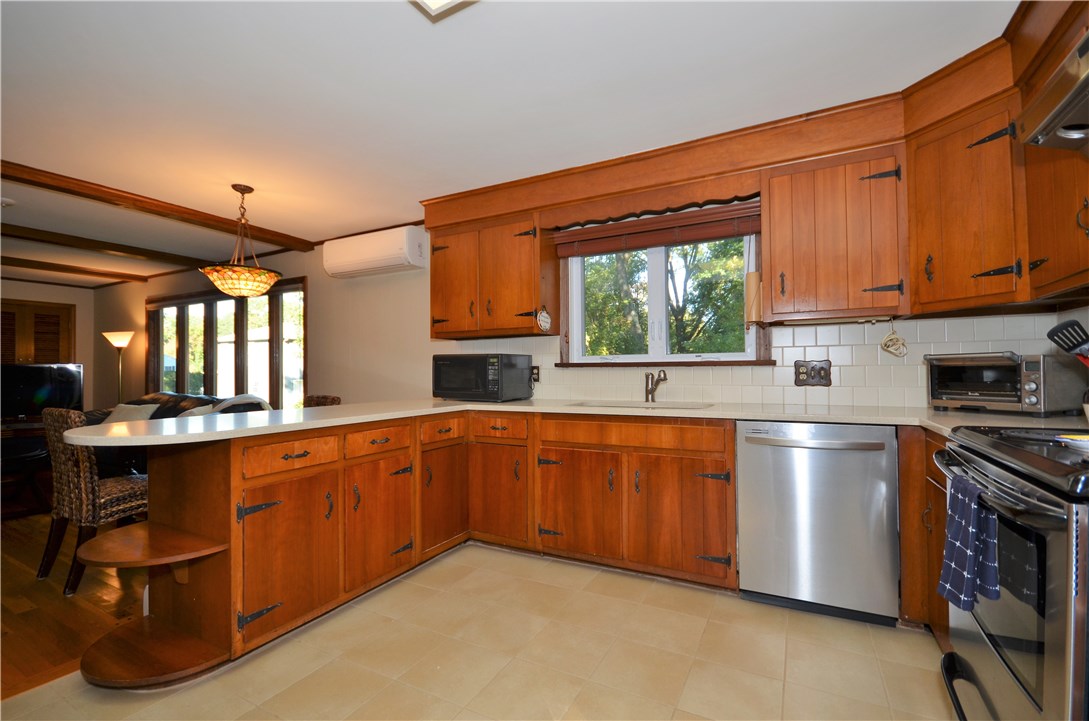 99 Cumberland Road Warwick, RI 02886 - Photo 20 of 40