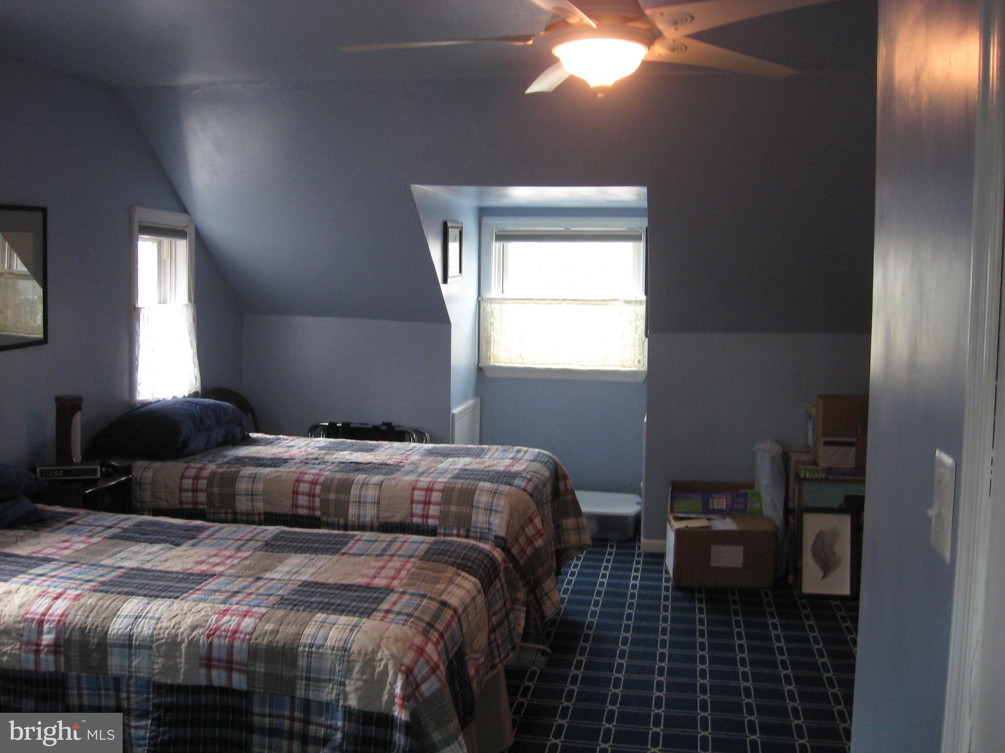 2511 Pinebrush Road Baltimore, MD 21209 - Photo 19 of 24