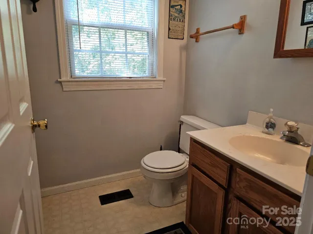 $424,900 | 2459 Camp Creek Road, Union Mills, NC 28167