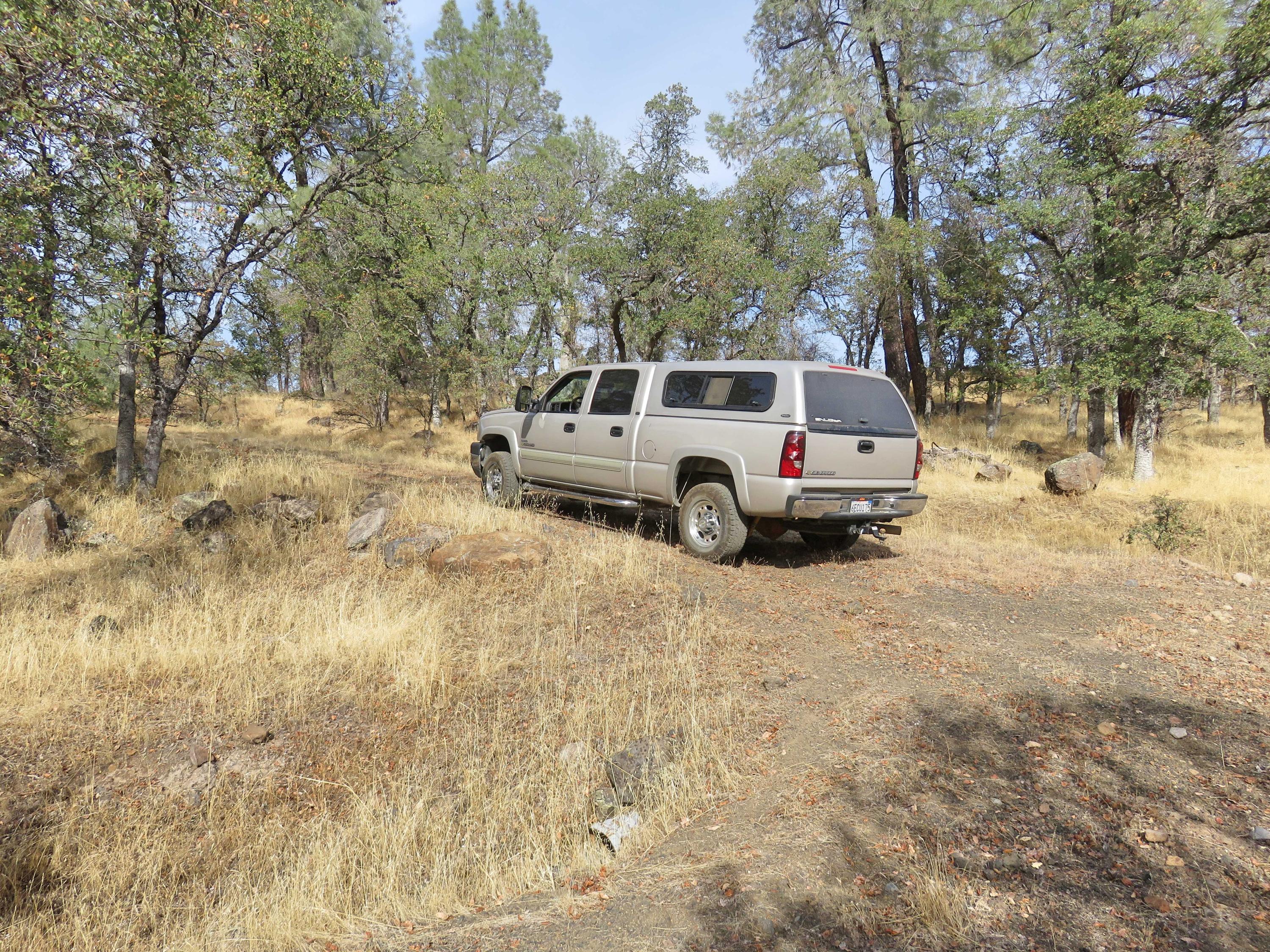 37-acres Wildcat Road Shingletown, CA 96088 - Photo 8 of 17 Driveway to level upper acreage