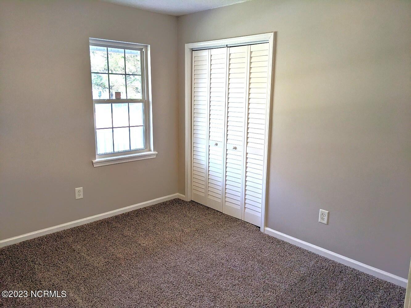 104 Freeport Court Hubert, NC 28539 - Photo 11 of 16 104 FREEPORT BED3