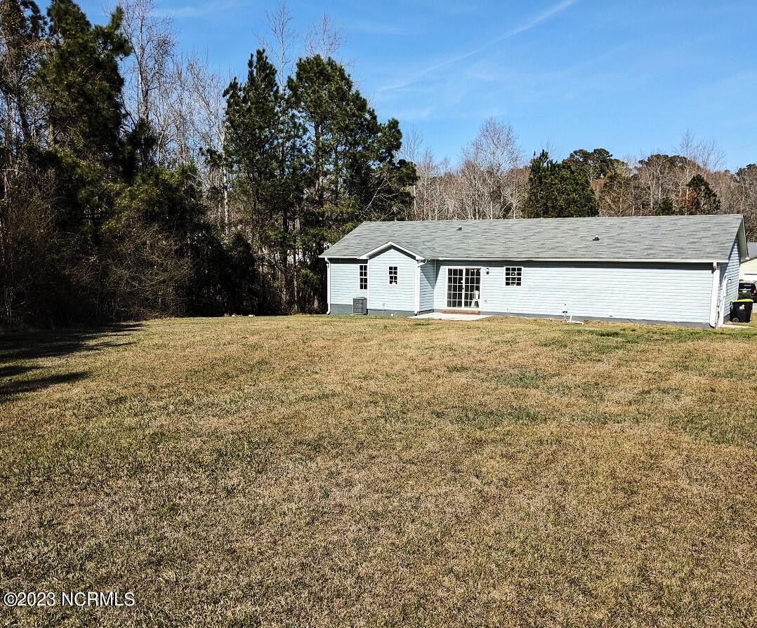 104 Freeport Court Hubert, NC 28539 - Photo 15 of 16 104 FREEPORT BACK YARD