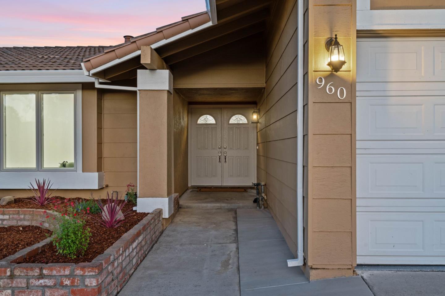 960 Cheswick Drive San Jose, CA 95121 - Photo 39 of 44 a view of an entryway of the house