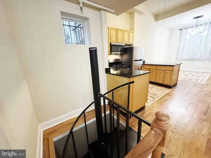 $1,725 | 1934 Christian Street, Unit A, Philadelphia, PA 19146