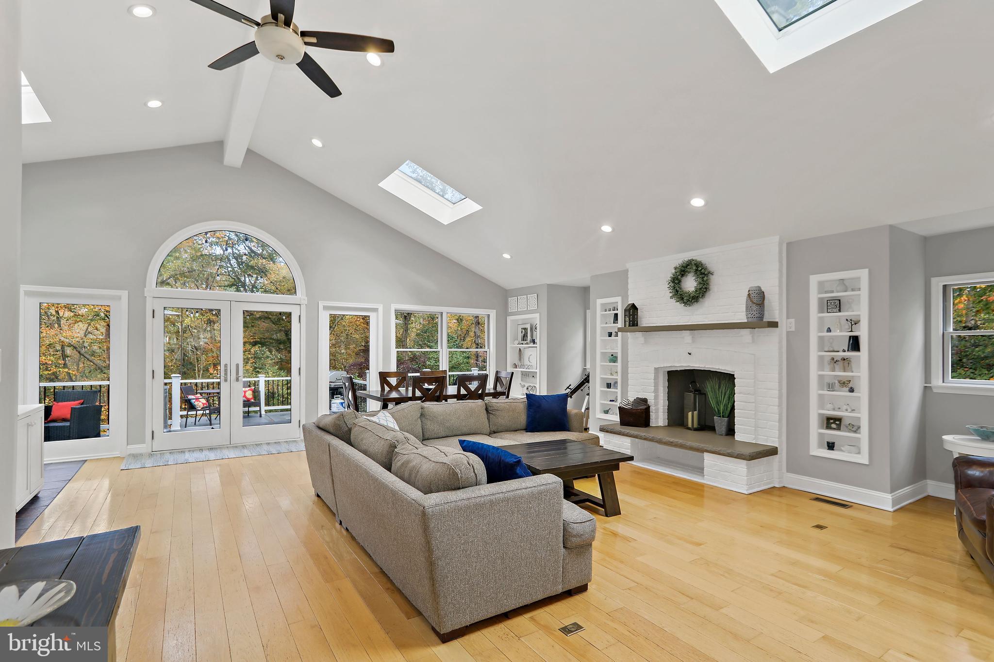 337 Breakneck Road Sewell, NJ 08080 - Photo 5 of 68