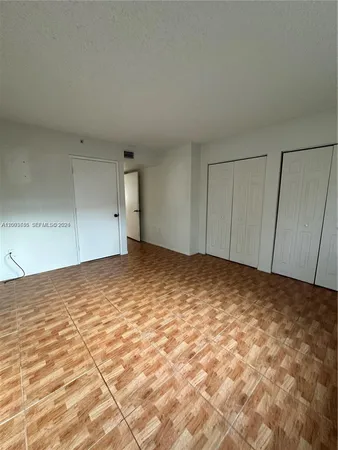 $2,700 | 551 Northwest 82nd Avenue, Unit 502, Miami, FL 33126