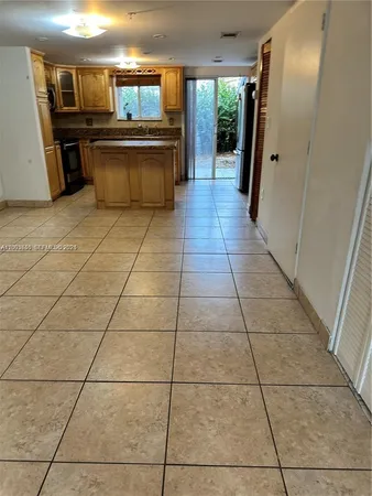 $2,700 | 551 Northwest 82nd Avenue, Unit 502, Miami, FL 33126