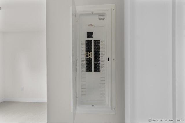 55 Sugar Street, Unit 27 Newtown, CT 06470 - Photo 14 of 17