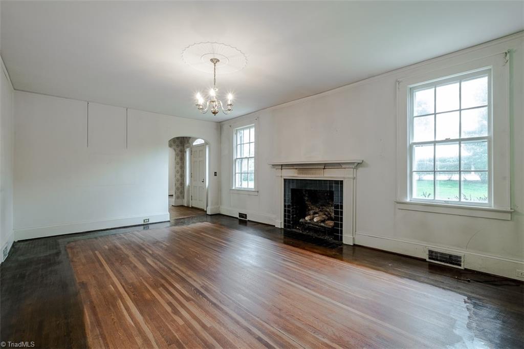 124 Hawthorne Road Elkin, NC 28621 - Photo 12 of 42 Living room with gas burning fireplace.