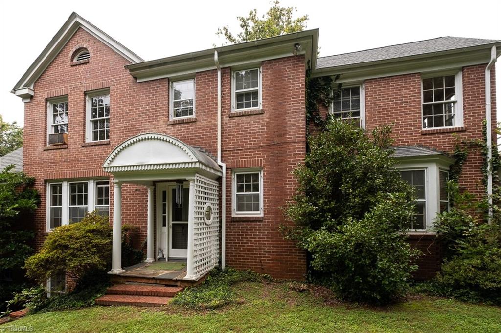 124 Hawthorne Road Elkin, NC 28621 - Photo 5 of 42 Rear view of home with covered back door entrance.