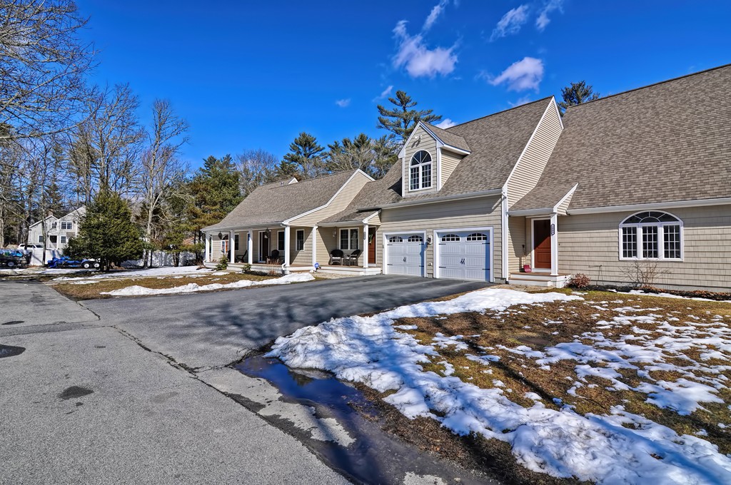 200 Mattapoisett Road Rochester, MA 02770 - Photo 41 of 42 a front view of a house with a yard