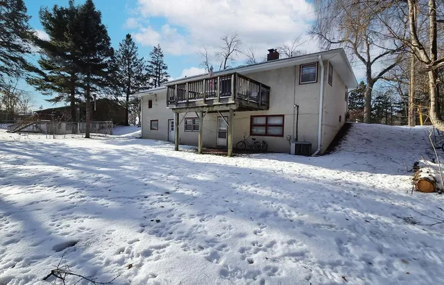 $319,900 | 6911 East River Road, Fridley, MN 55432