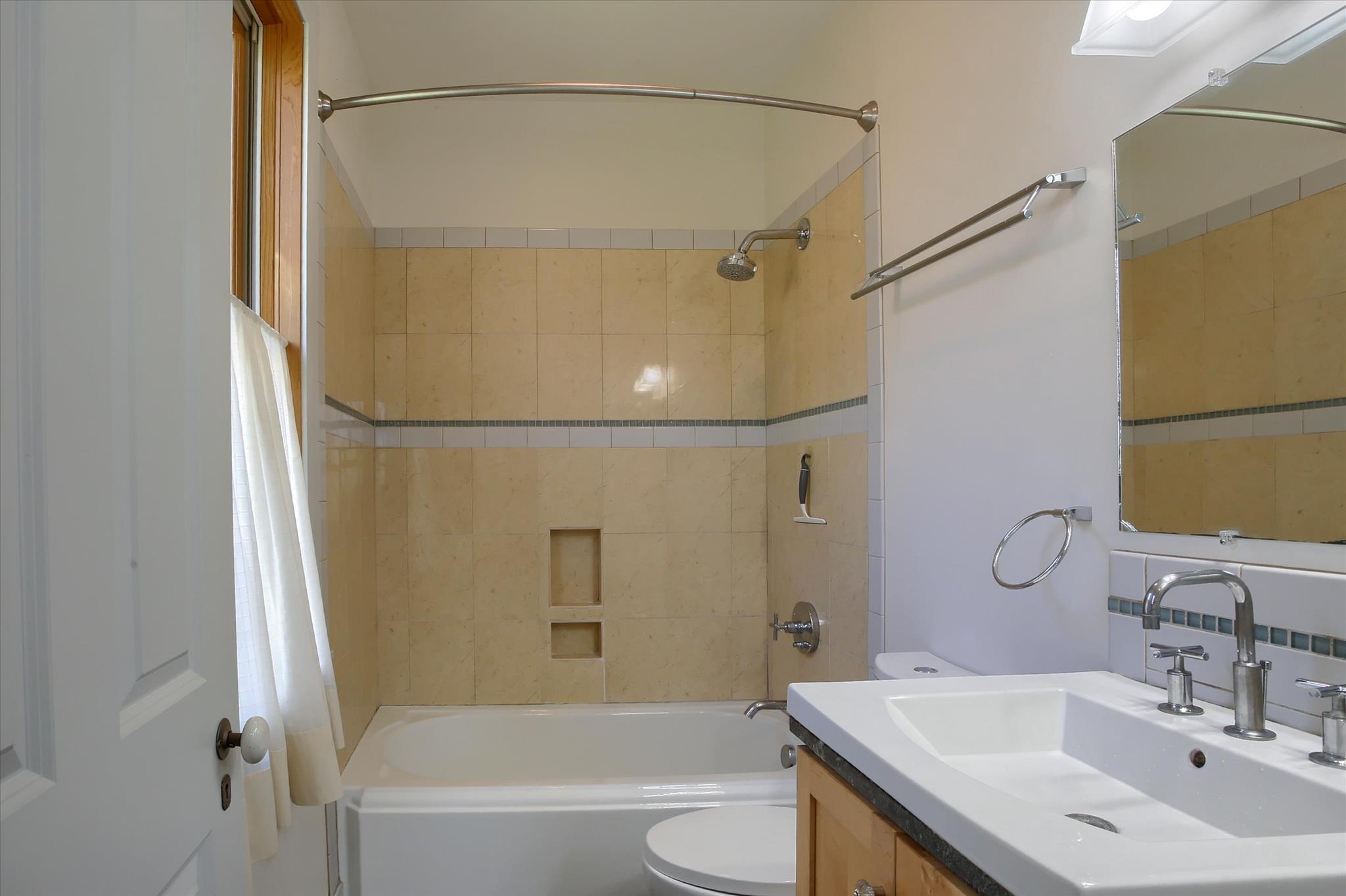 360 Franklin Church Road Dillsburg, PA 17019 - Photo 12 of 34 Owners Ensuite Full Bath
