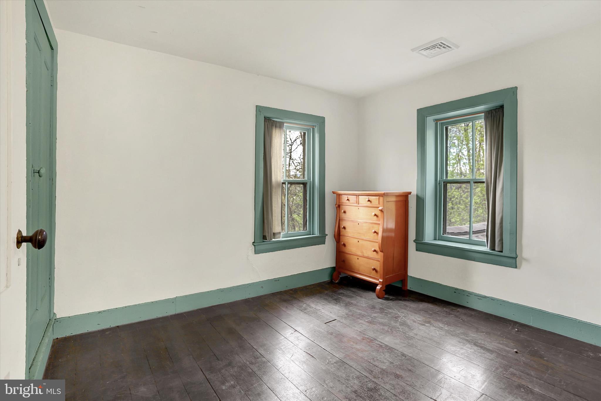 360 Franklin Church Road Dillsburg, PA 17019 - Photo 27 of 34 Upstairs Bedroom