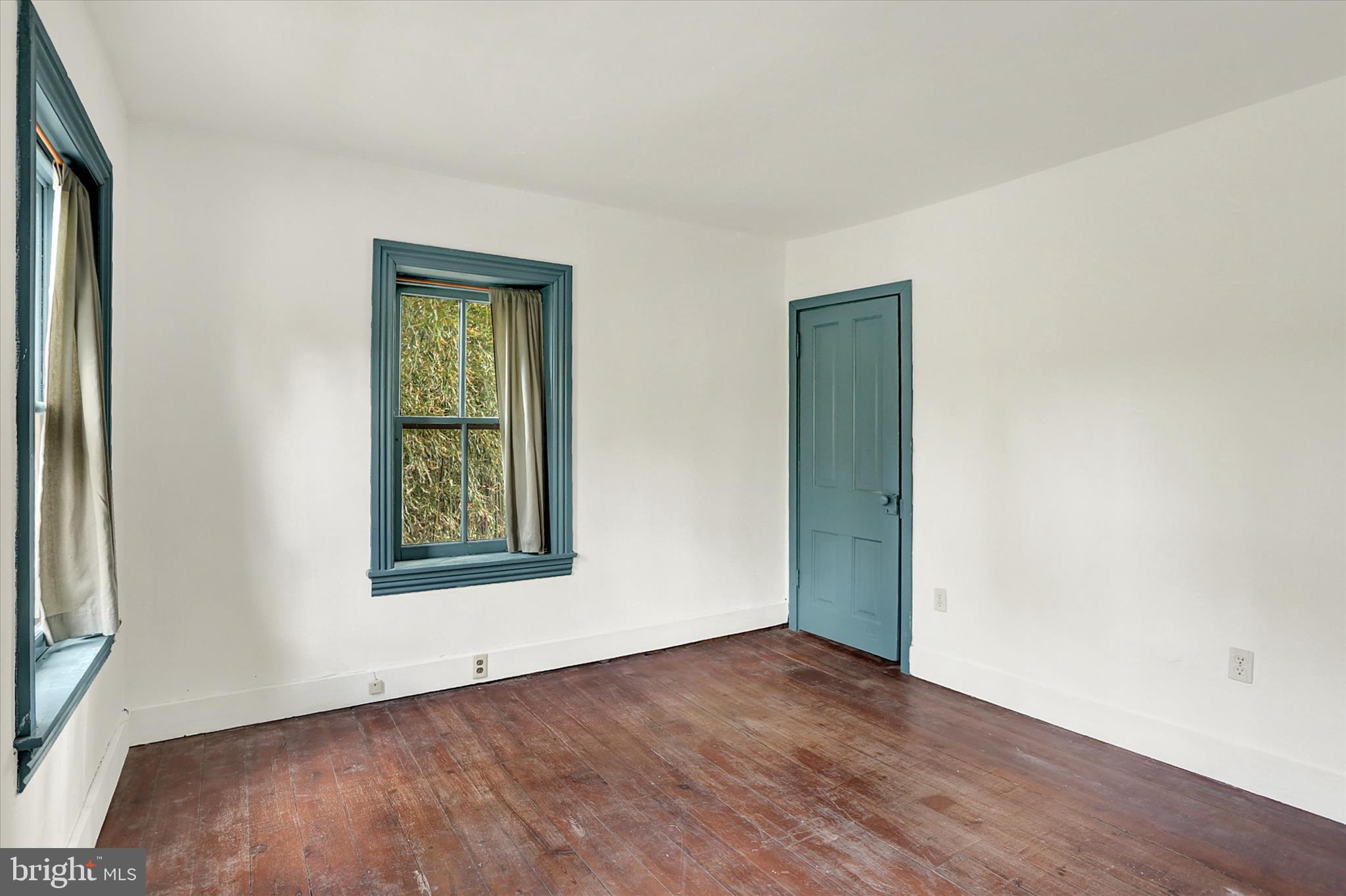 360 Franklin Church Road Dillsburg, PA 17019 - Photo 33 of 34 Wooden Floors