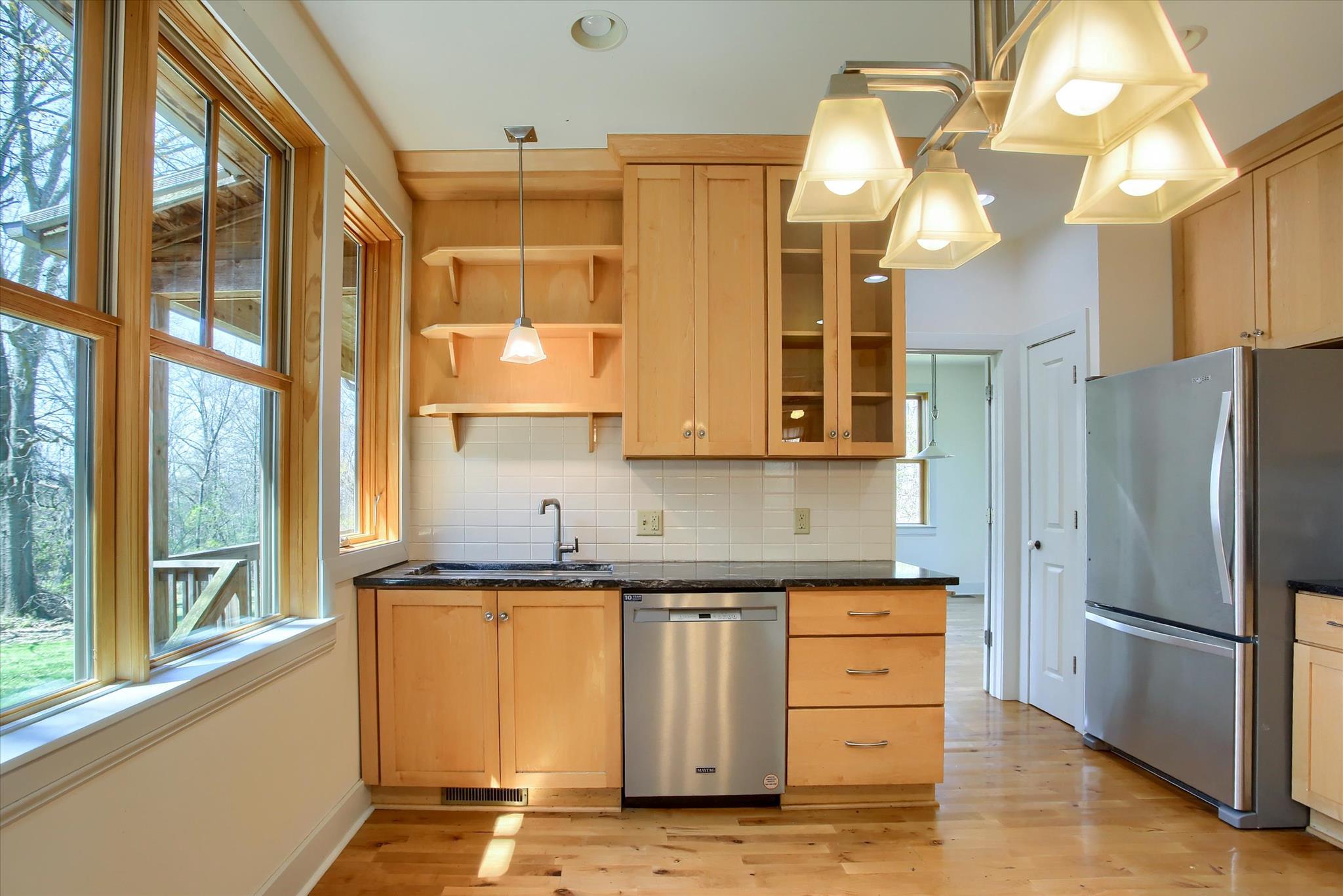360 Franklin Church Road Dillsburg, PA 17019 - Photo 7 of 34 Modern Eat-In Kitchen