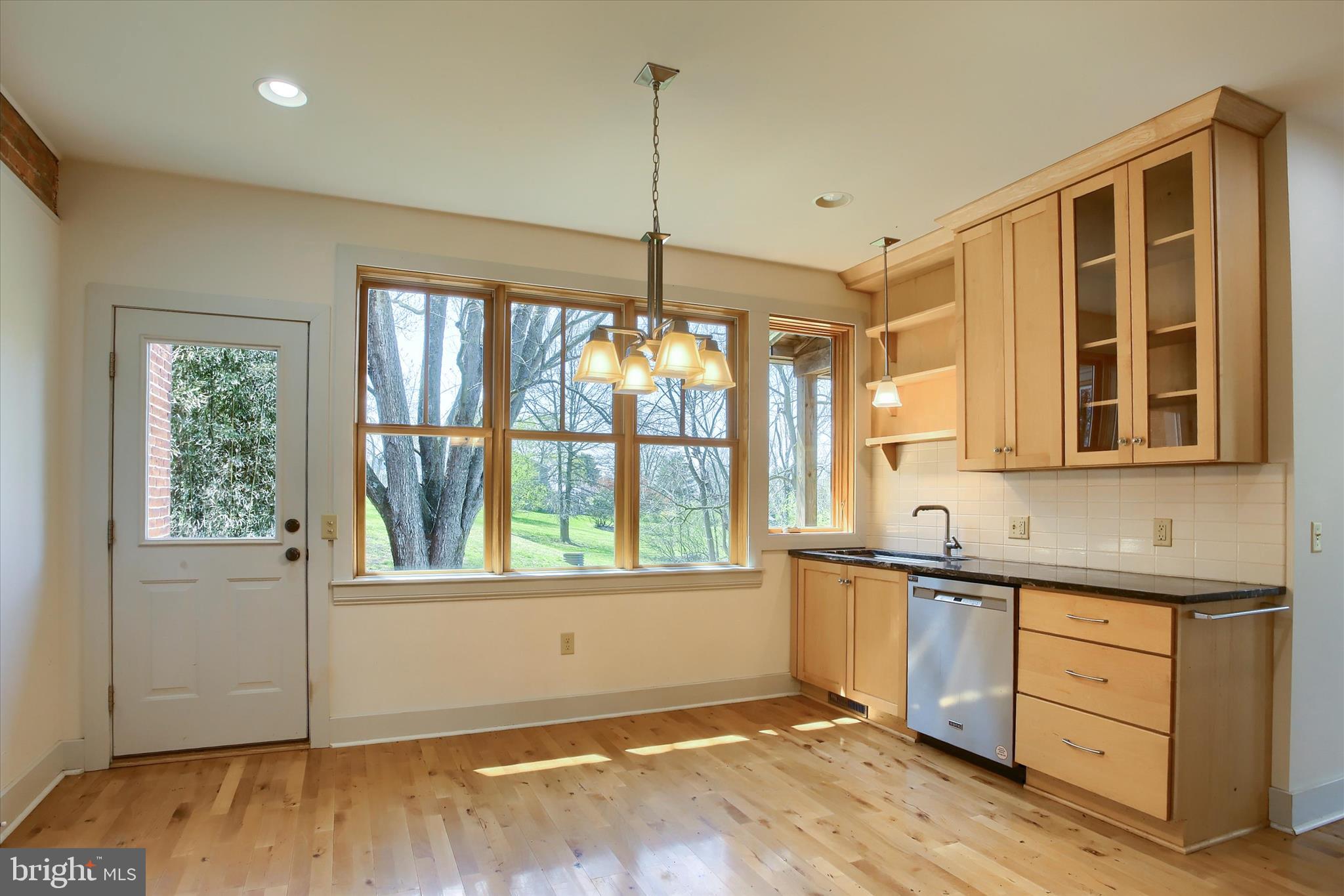 360 Franklin Church Road Dillsburg, PA 17019 - Photo 8 of 34
