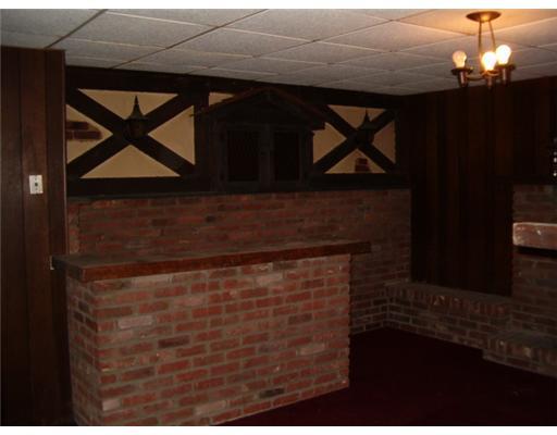 449 Finley Road Belle Vernon, PA 15012 - Photo 9 of 11 Den/Family/Great Room.