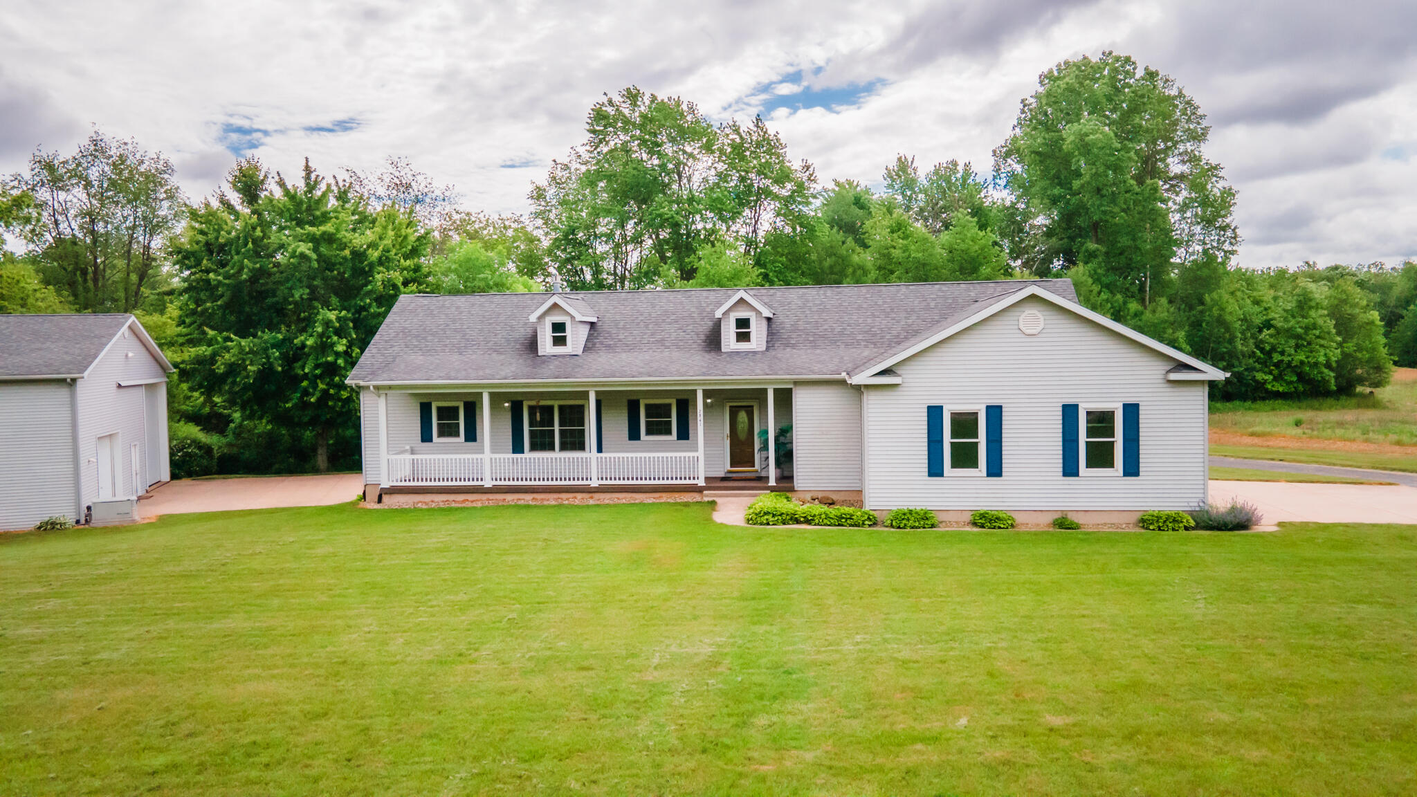 2841 Lacey Lake Road Bellevue, MI 49021 - Photo 2 of 30 2841SLaceyLake02