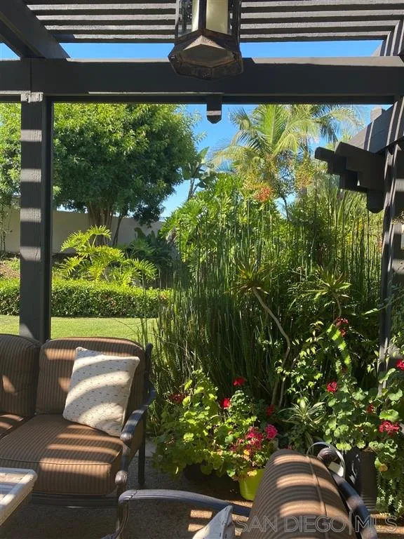 5813 Ranch View Road Oceanside, CA 92057 - Photo 6 of 25 Gallery Image 6
