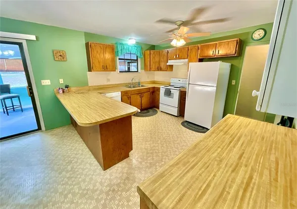 $299,999 | 2569 Southeast 50th Street, Keystone Heights, FL 32656