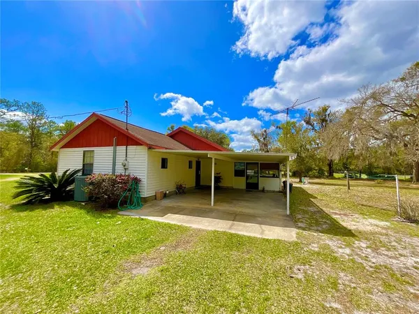 $299,999 | 2569 Southeast 50th Street, Keystone Heights, FL 32656