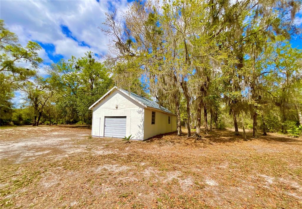 2569 Southeast 50th Street Keystone Heights, FL 32656 - Photo 8 of 51