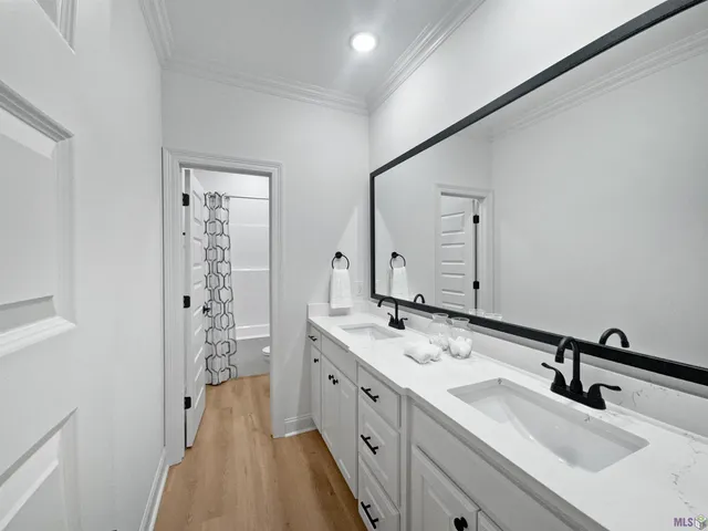 $539,900 | 39551 Hernando De Soto Drive, Darrow, LA 70725