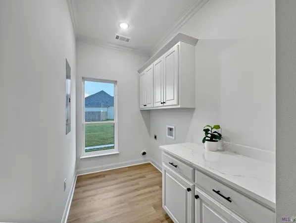 $529,900 | 39551 Hernando De Soto Drive, Darrow, LA 70725