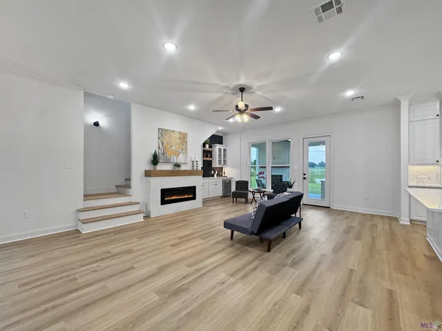 $539,900 | 39551 Hernando De Soto Drive, Darrow, LA 70725