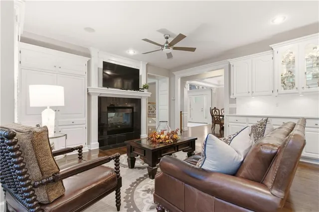 $825,000 | 12302 West 139th Terrace, Overland Park, KS 66221