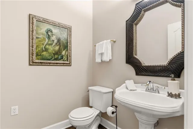 $825,000 | 12302 West 139th Terrace, Overland Park, KS 66221