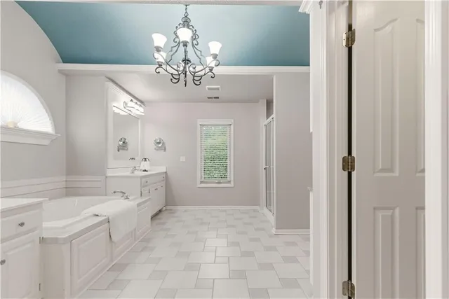 $825,000 | 12302 West 139th Terrace, Overland Park, KS 66221