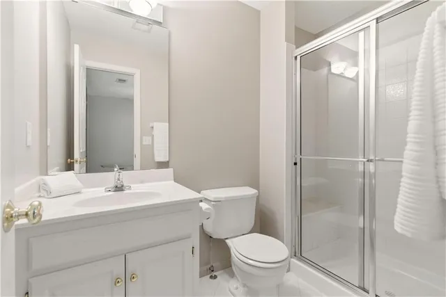 $825,000 | 12302 West 139th Terrace, Overland Park, KS 66221