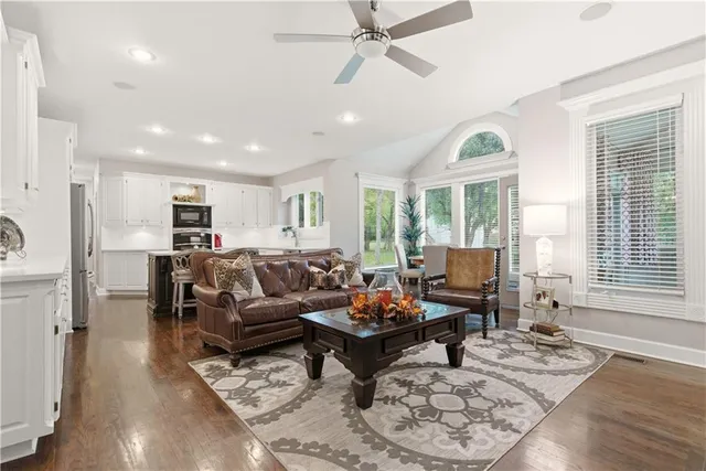 $825,000 | 12302 West 139th Terrace, Overland Park, KS 66221