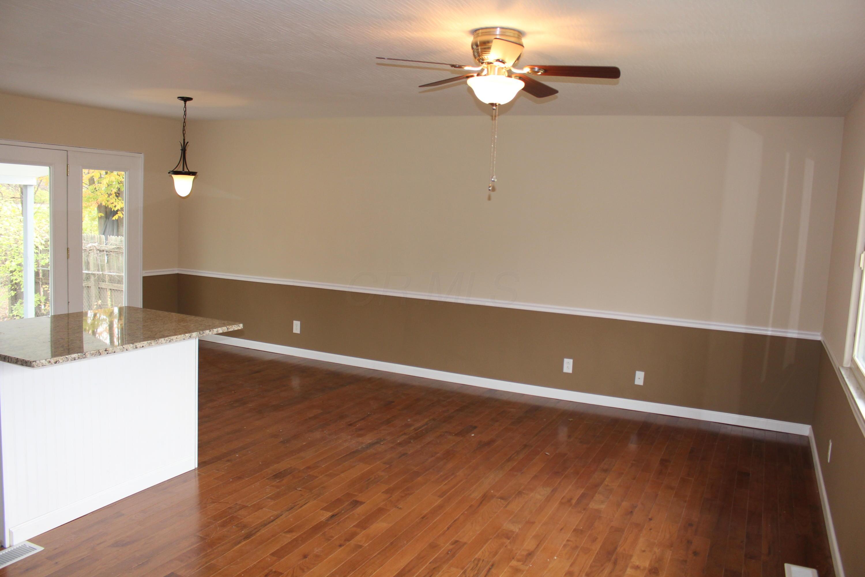 1594 Fall Brook Road Columbus, OH 43223 - Photo 9 of 16 Gallery Image 9