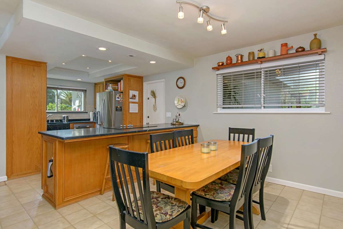 16462 Espola Road Poway, CA 92064 - Photo 11 of 24