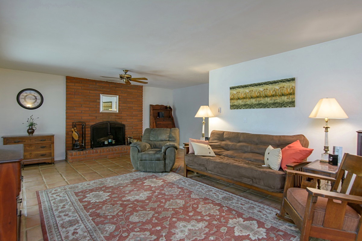 16462 Espola Road Poway, CA 92064 - Photo 8 of 24