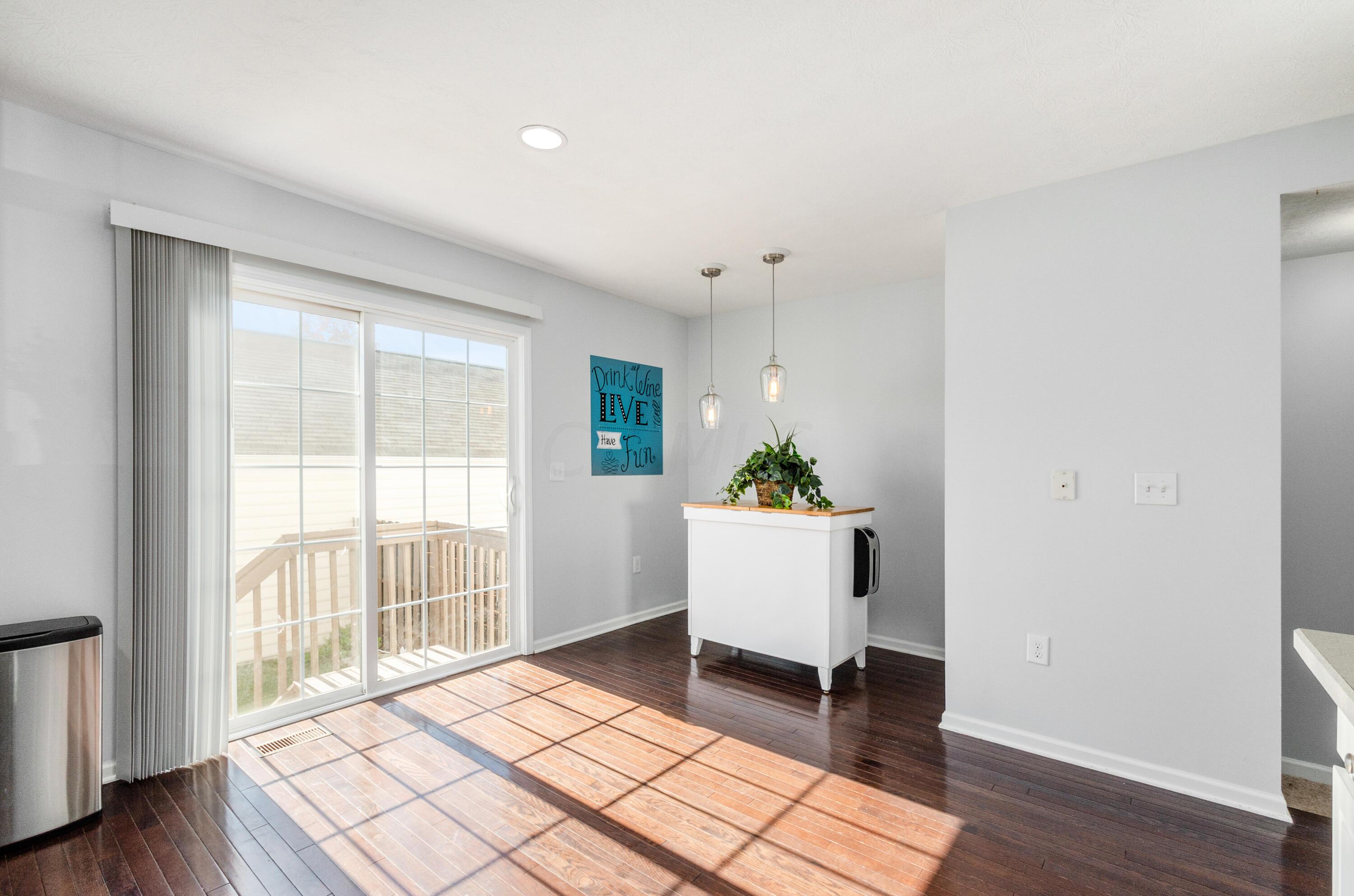 6189 Needletail Road, Unit 64618 Columbus, OH 43230 - Photo 10 of 43 K_6189_Needletail_Rd028