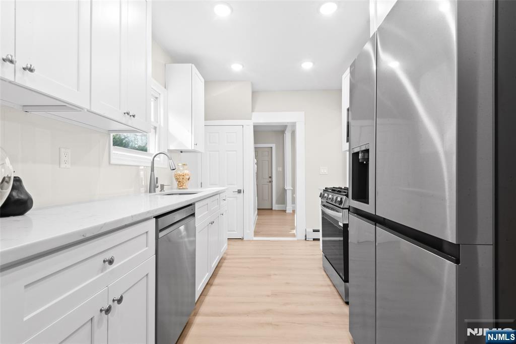 56 Harvey Street Closter, NJ 07624 - Photo 7 of 24