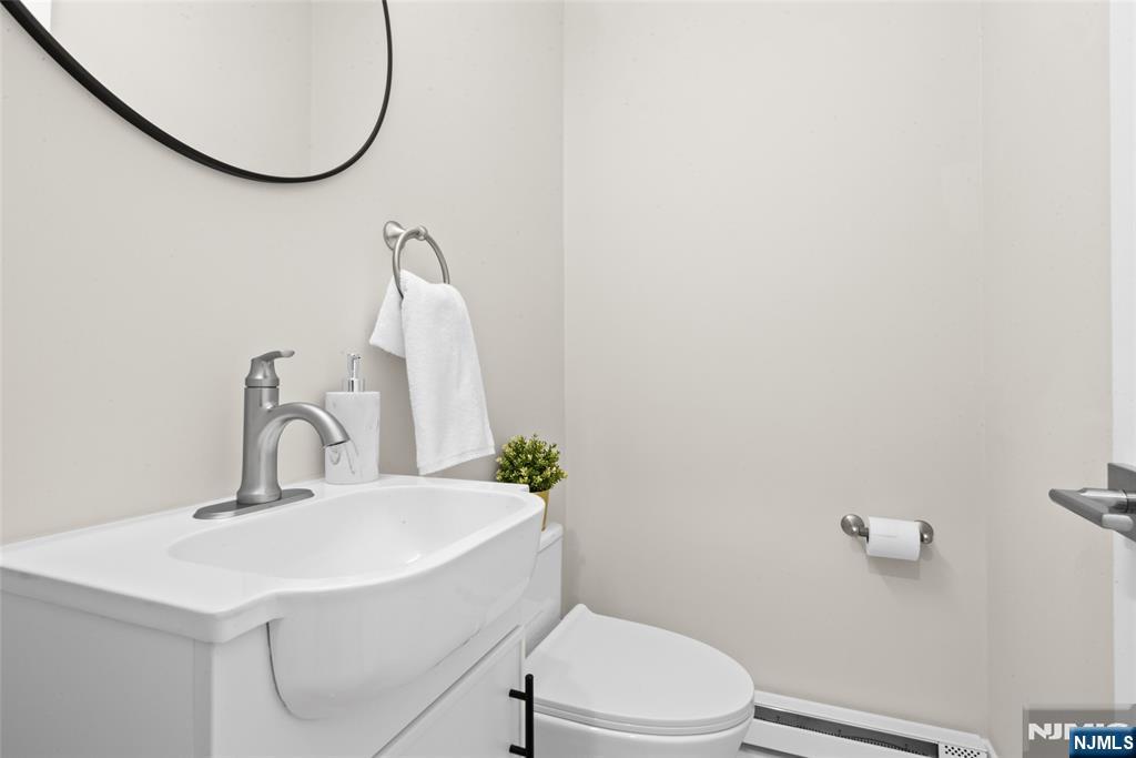 56 Harvey Street Closter, NJ 07624 - Photo 8 of 24