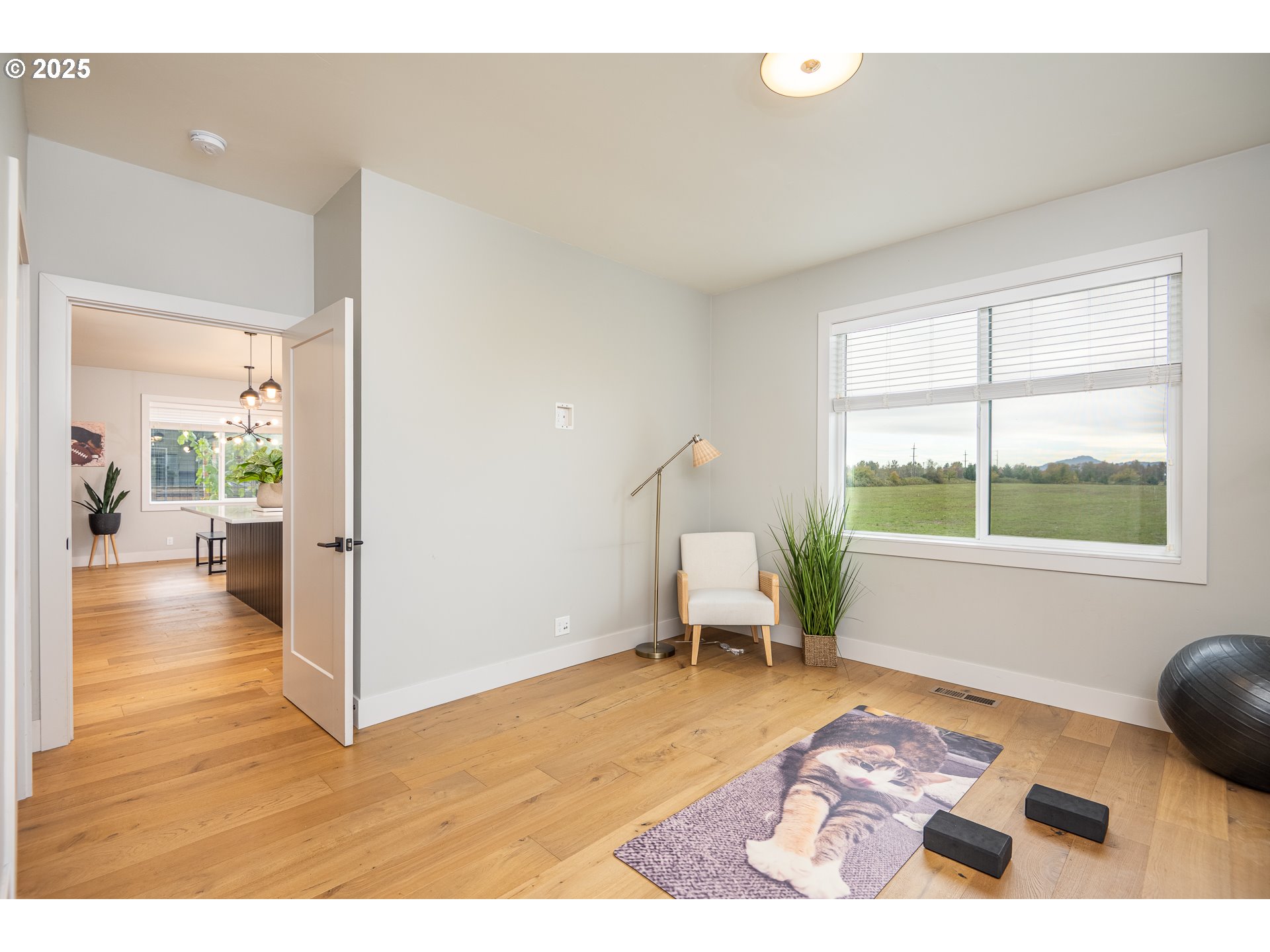 3346 Zane Lane Eugene, OR 97404 - Photo 17 of 47 a living room with furniture and a table