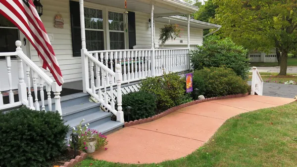 $229,900 | 400 Parkwood Drive, Jonesville, MI 49250