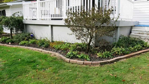 $229,900 | 400 Parkwood Drive, Jonesville, MI 49250