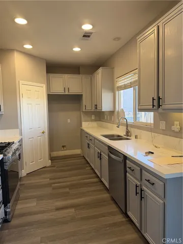 $2,395 | 16146 Winona Street, Victorville, CA 92395