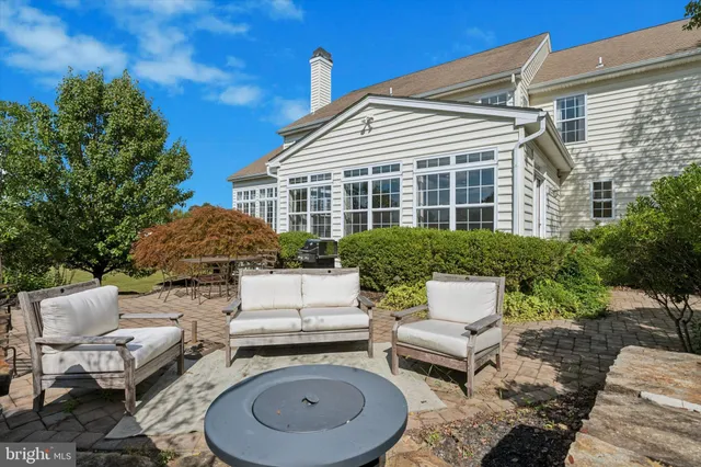 $949,000 | 303 Hyatt Lane, Landenberg, PA 19350