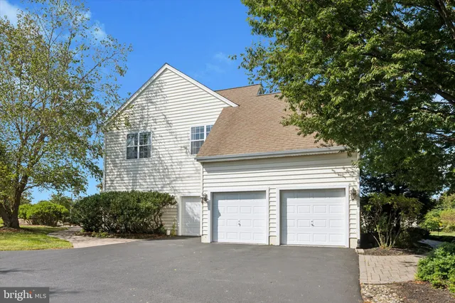 $949,000 | 303 Hyatt Lane, Landenberg, PA 19350