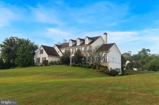 $949,000 | 303 Hyatt Lane, Landenberg, PA 19350