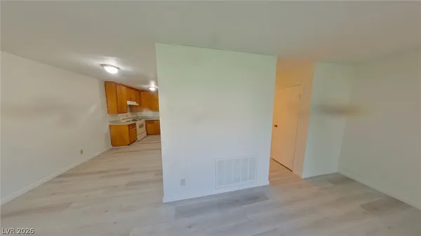 $1,550 | 210 Greenbriar Townhouse Way, Las Vegas, NV 89121