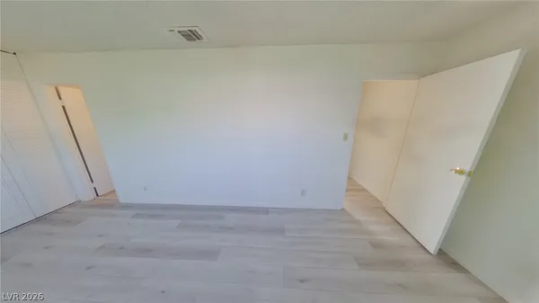 $1,550 | 210 Greenbriar Townhouse Way, Las Vegas, NV 89121